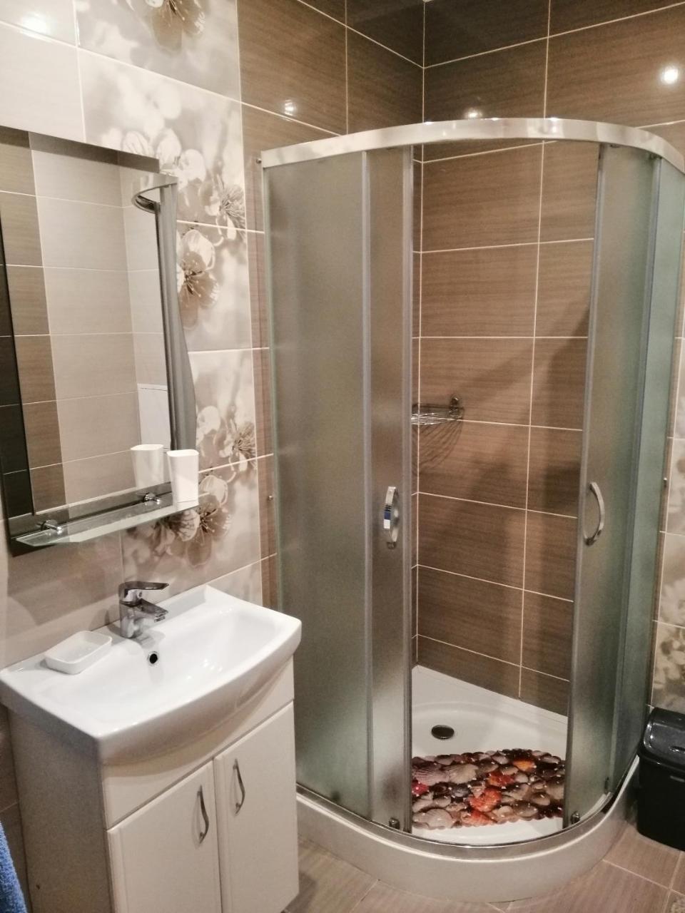 Вулиця Дрогобицька 10В Truskavets Exteriör bild